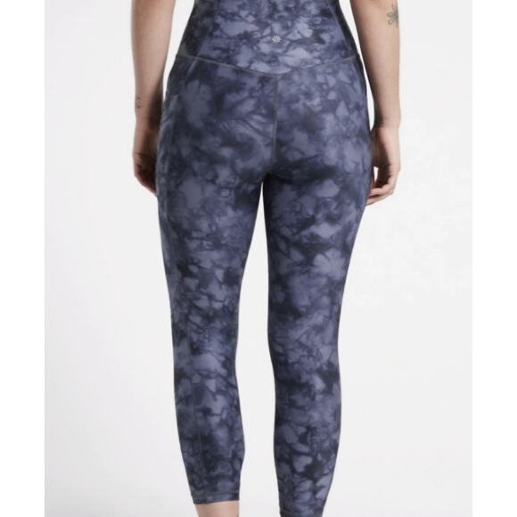 Athleta Salutation Stash Pocket Printed Tight - Picture 2 of 7